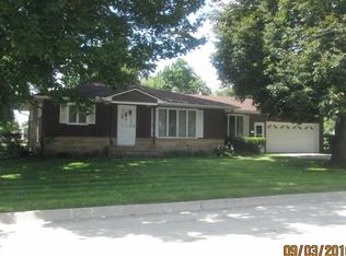 586 3rd Ave SW, Britt, IA 50423