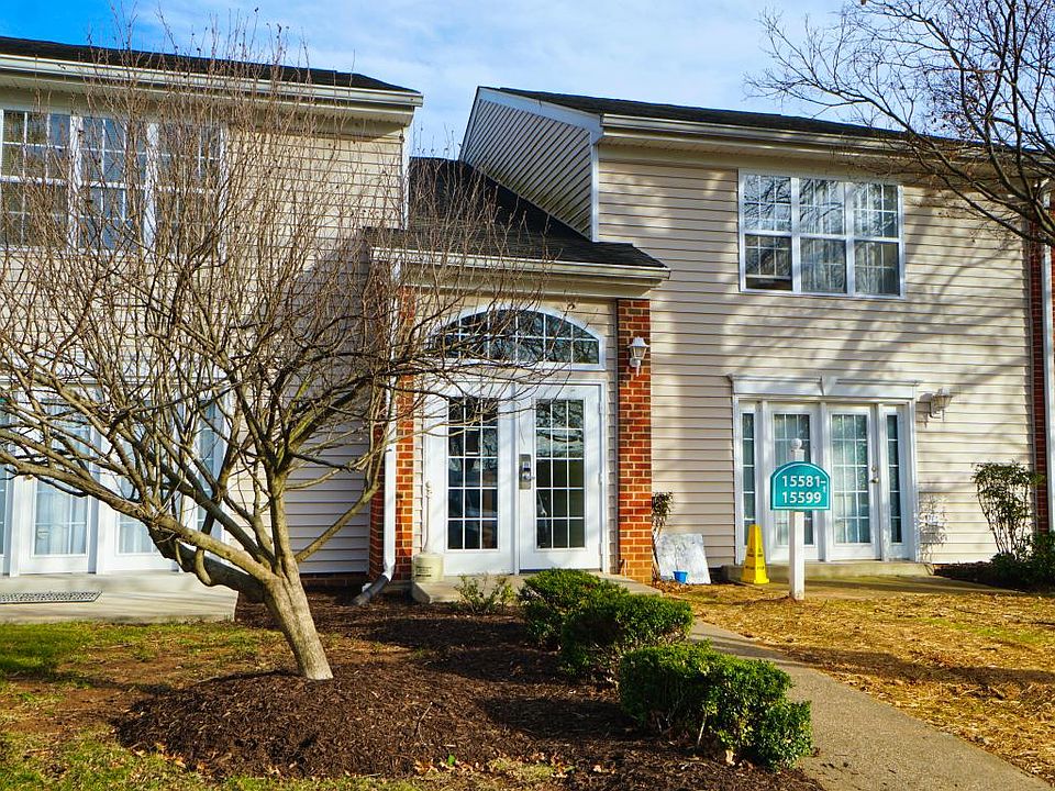1st image of 15587 Horseshoe Ln