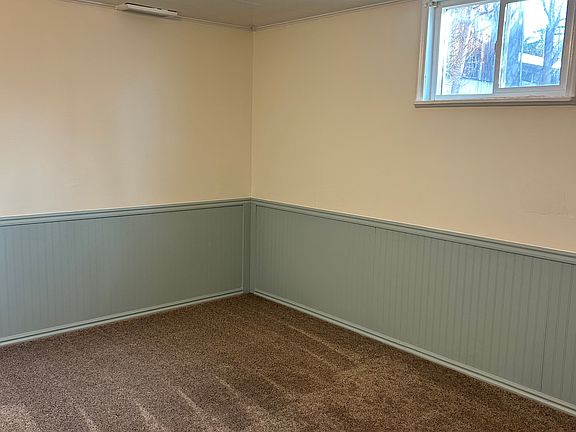 5th image of 1130 E Garfield Ave