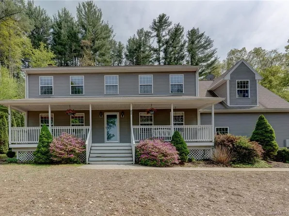 42 Oakwood Lane, Columbia, CT 06237
