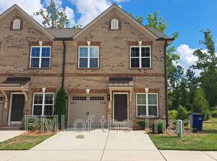 811 Silver Leaf Dr, Winston Salem, NC 27103