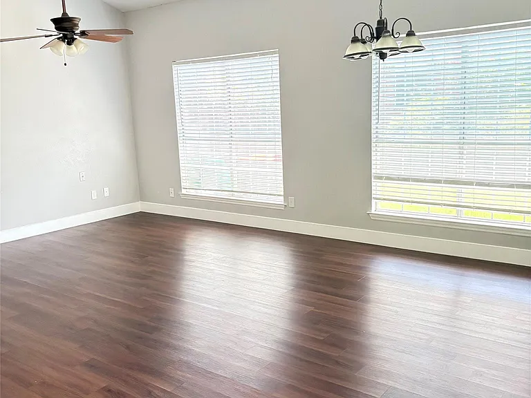20315 Aspenwilde Dr — Photo 8