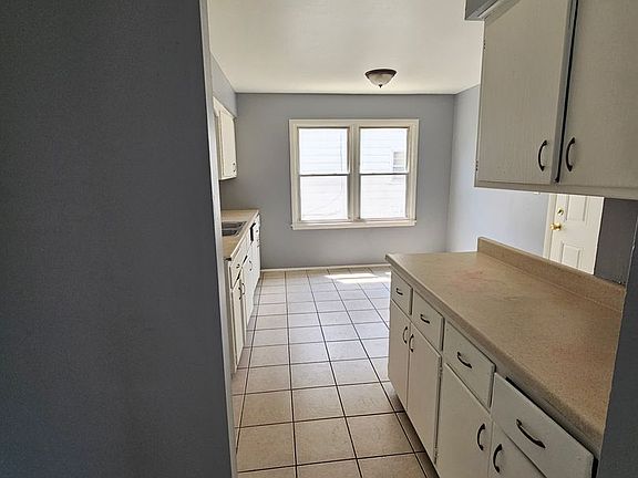 2nd image of 6914-6916 N 42nd St