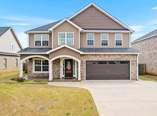 112 Legacy Ct, Warner Robins, GA