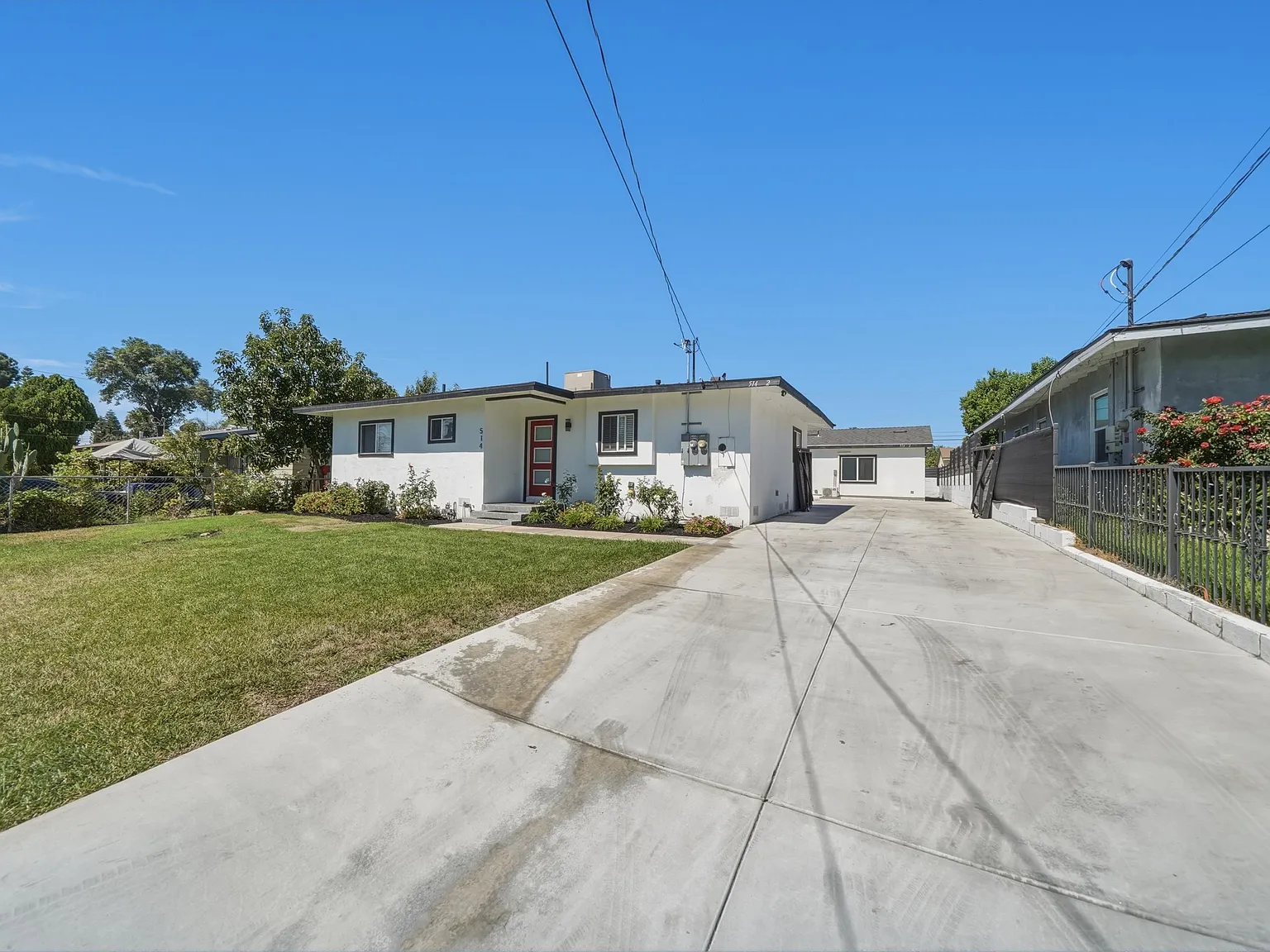 3 bed, 1459 sqft, $3,300 — Photo 3