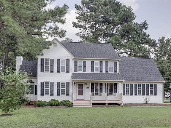 2nd image of 315 Gardenville Dr