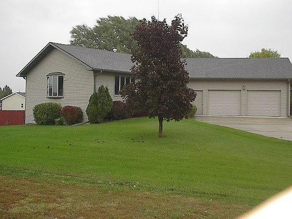 3rd image of 617 W Elkhorn St