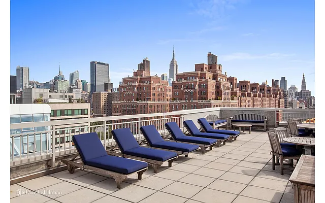 Rented by Douglas Elliman | media 22