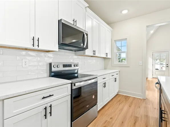 97 Bradley Ln, Auburn, AL 36830