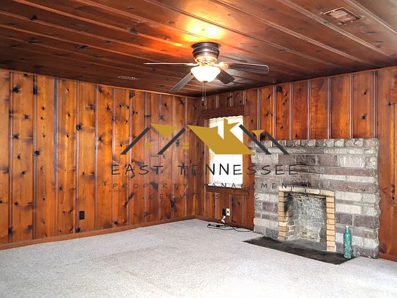 4th image of 1851 Pine Ridge Rd