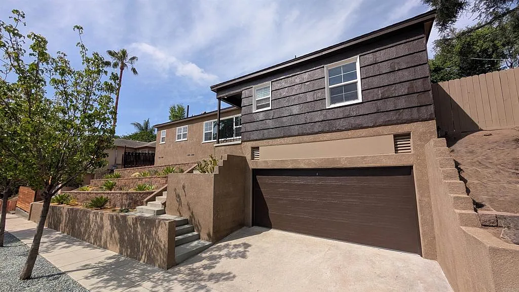 Building Photo - 4334 Bonillo Dr