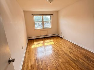 45 Tennis Ct #3Z, Brooklyn, NY 11226