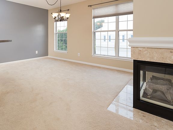 5th image of 5985 Terrapin Pl #304