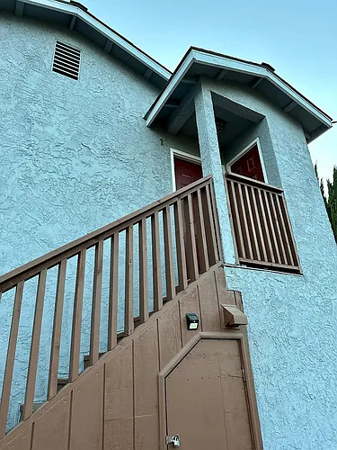 418 E St #2 Photo 1