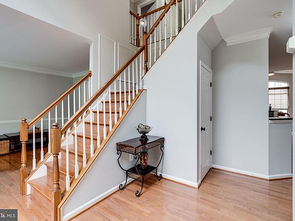 5th image of 15308 Dillwyn Ct