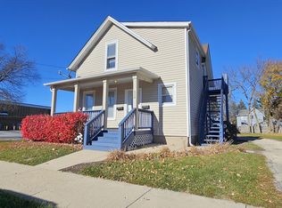 558 Franklin Blvd #2, Elgin, IL 60120