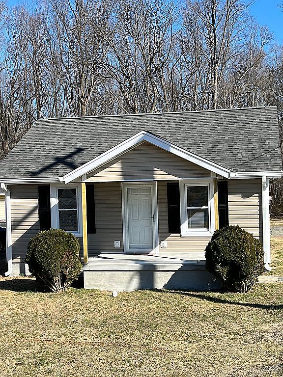 1615 Barnes St, Reidsville, NC 27320 Zillow