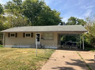 10531 Spring Garden Dr, Saint Louis, MO 63137