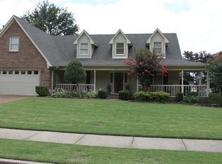 8963 Carrollwood Ln E, Cordova, TN 38016