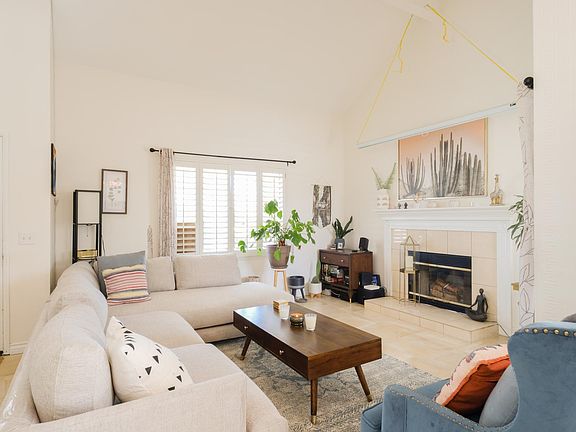 2nd image of 27207 Camden Pl