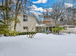 119 Maple Vale Drive, Woodbridge, CT 06525