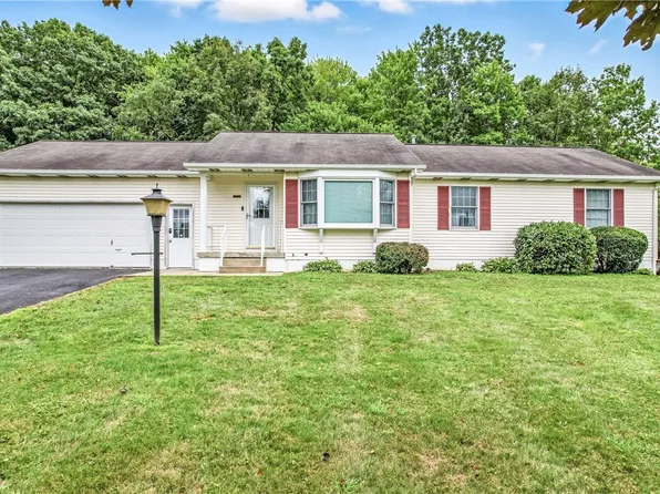 149 Hempfield Ave, Greenville, PA 16125