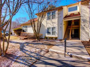 364 Sunshine Ct, Englishtown, NJ 07726