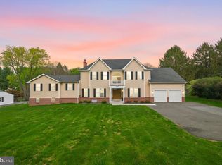 15613 Ancient Oak Dr, Gaithersburg, MD 20878