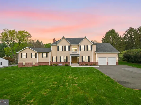 15613 Ancient Oak Dr, Gaithersburg, MD 20878