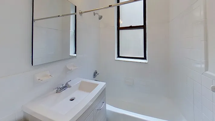 Rented by Compass | media 18