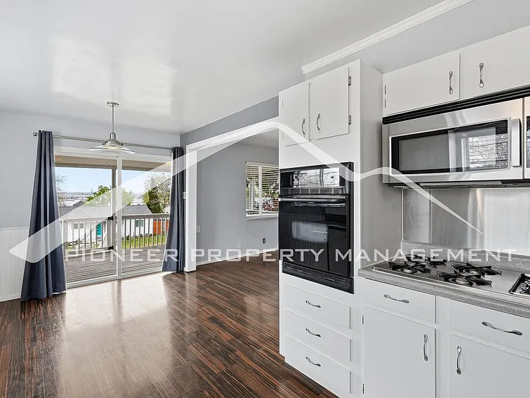 701 S Navajo St — Photo 10