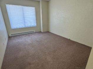 4129 11th Ave NE #705, Seattle, WA 98105