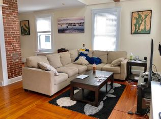 18 Young St #2A, Newport, RI 02840