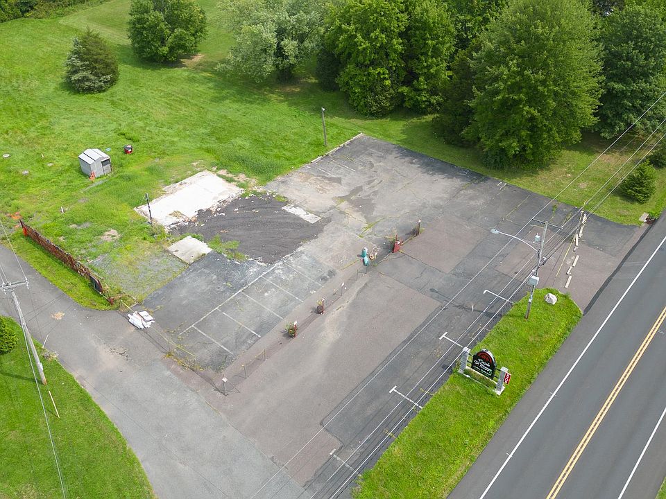 1st image of 1167 Dublin Pike