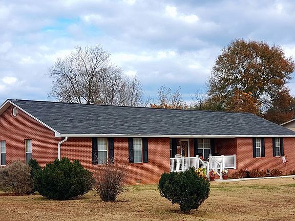 2nd image of 2700 Rolling Hills Dr NW