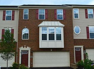 340 Maple Ridge Dr, Canonsburg, PA 15317