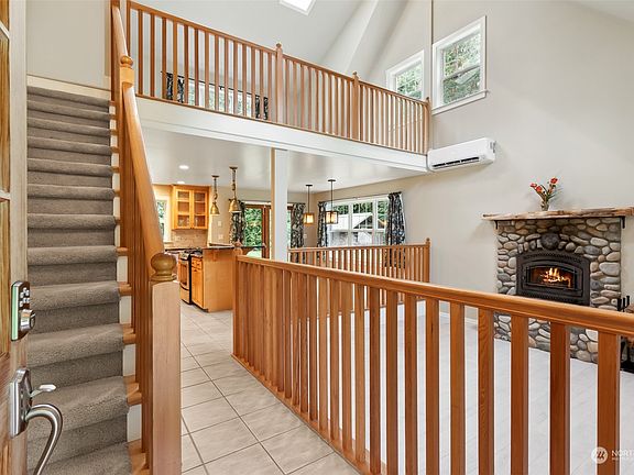 4th image of 4919 E Lake Bosworth Drive