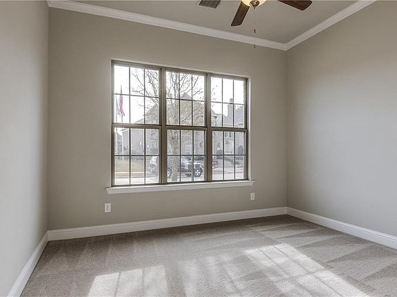 5th image of 8344 Lindsay Gdns