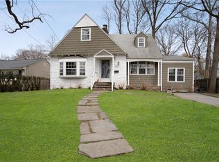 22 Ellsworth St, Rye, NY 10580