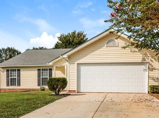 4272 Maybrook Ct SW, Concord, NC 28027