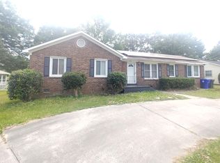 7674 Kings Grant Ln, North Charleston, SC 29420