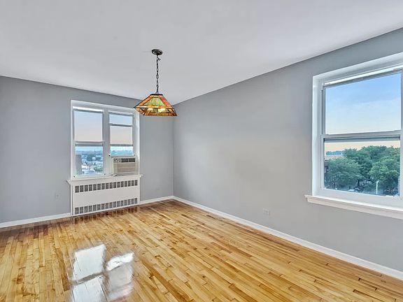 3rd image of 33-15 81st St APT 5C