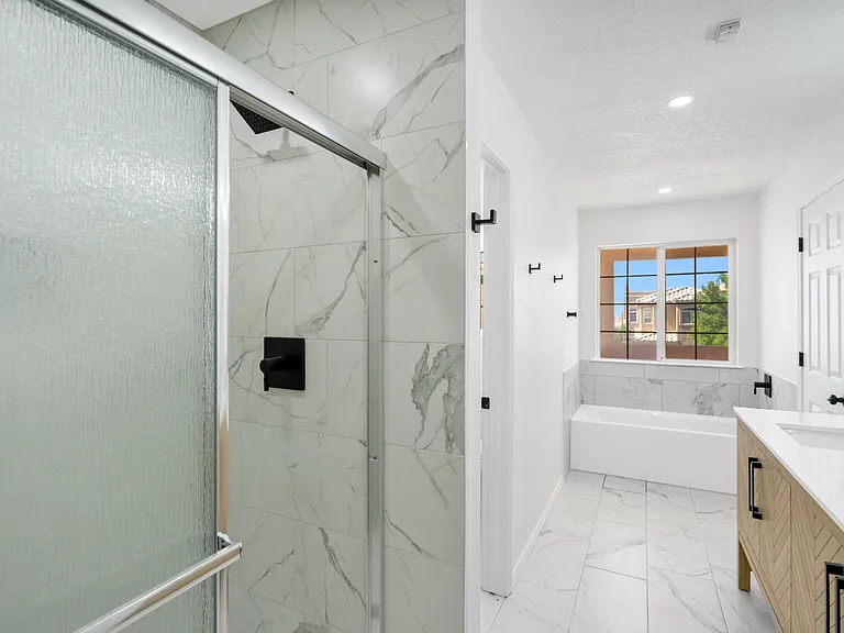 4916 Sereno Dr NE — Photo 25