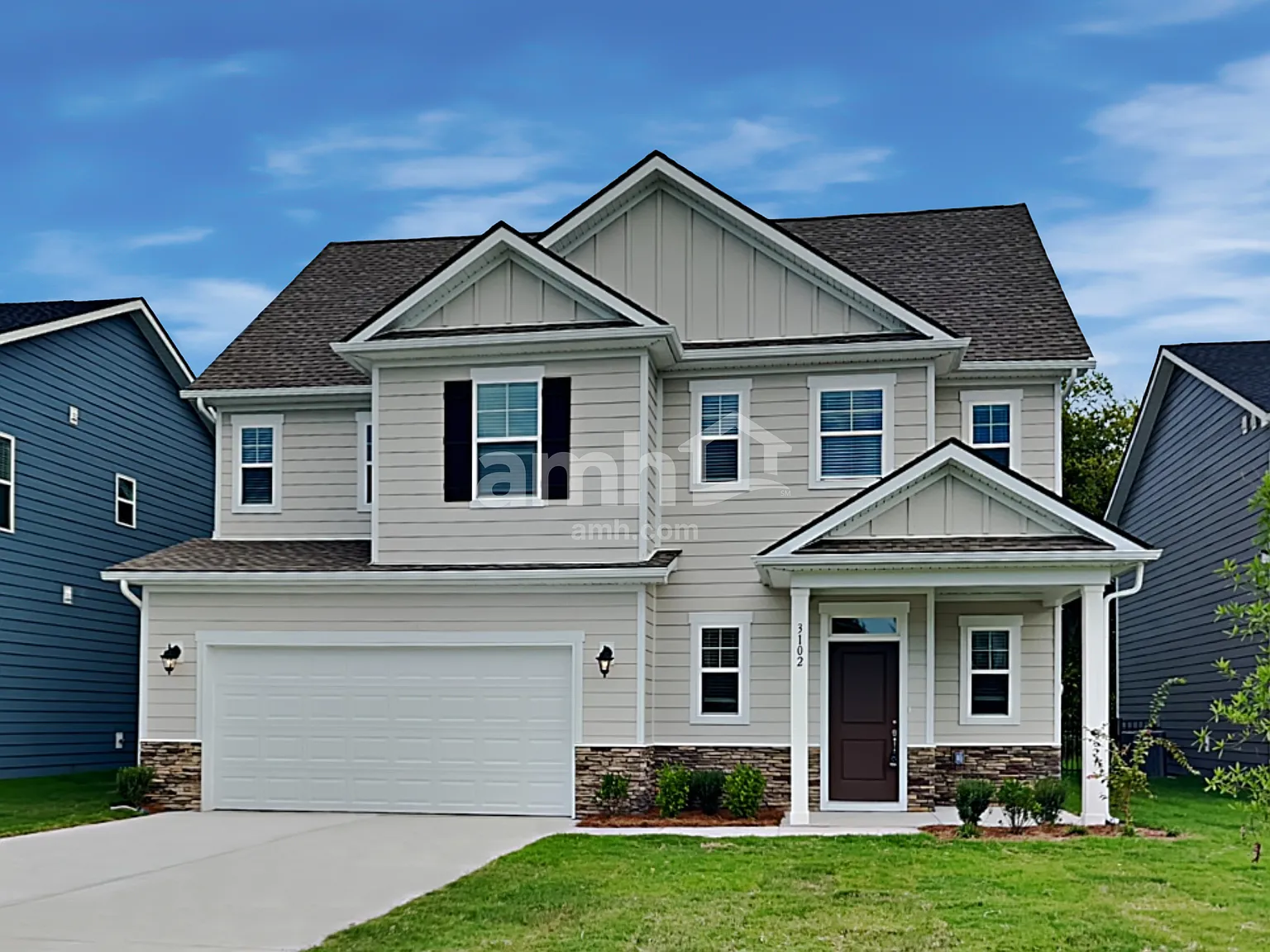 4 bed, 2.5 bath, 2083 sqft, $2,600 — Photo 1