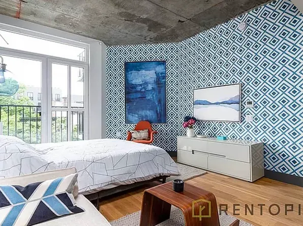 338 Evergreen Avenue image 5 of 25