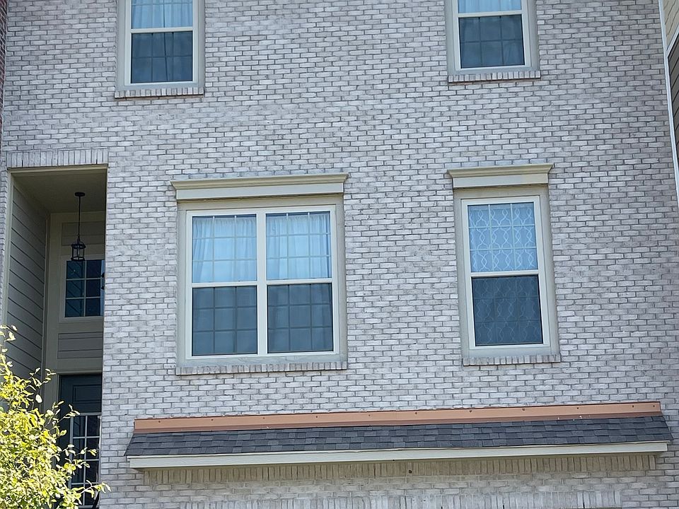 1st image of 105 Wakefield Way