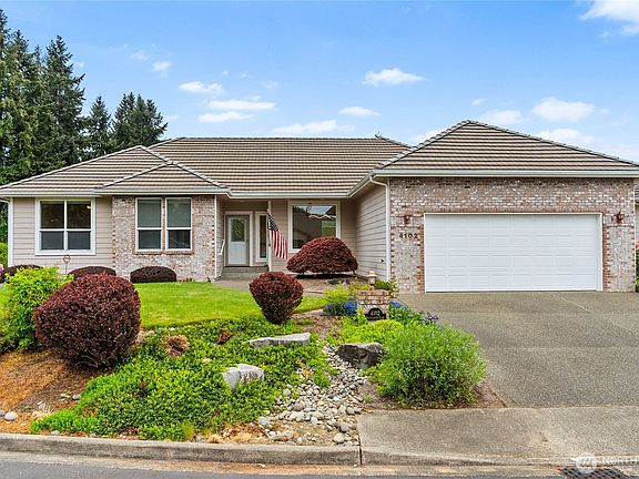 5th image of 4102 Stonehaven Lane SE