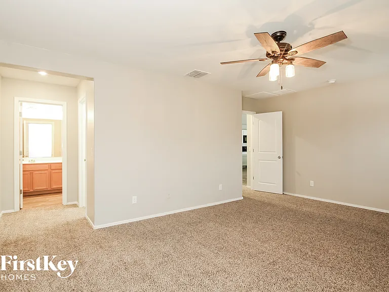 16570 W Sierra St — Photo 8