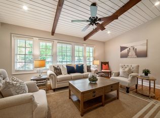2471 Cove Cir, Atlanta, GA 30319