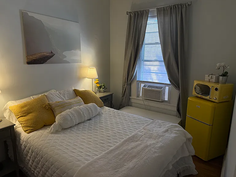 338 Beech St #2 — Photo 9